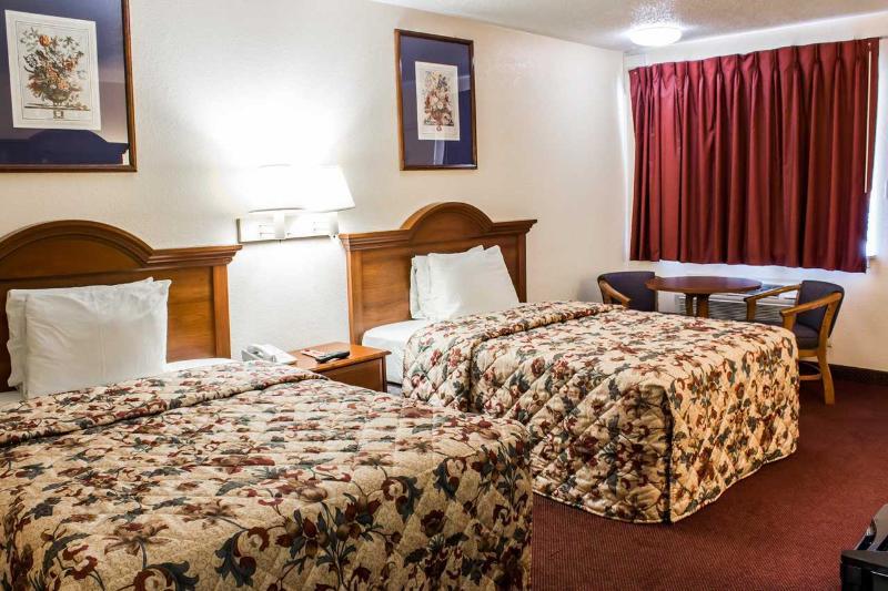 Econo Lodge Selma Eksteriør billede